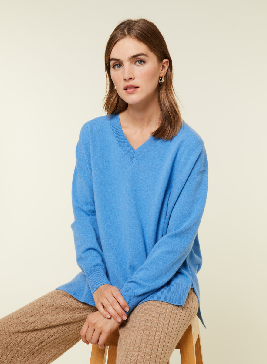 Suéter de cashmere folgado com decote em V e fendas - Alienor