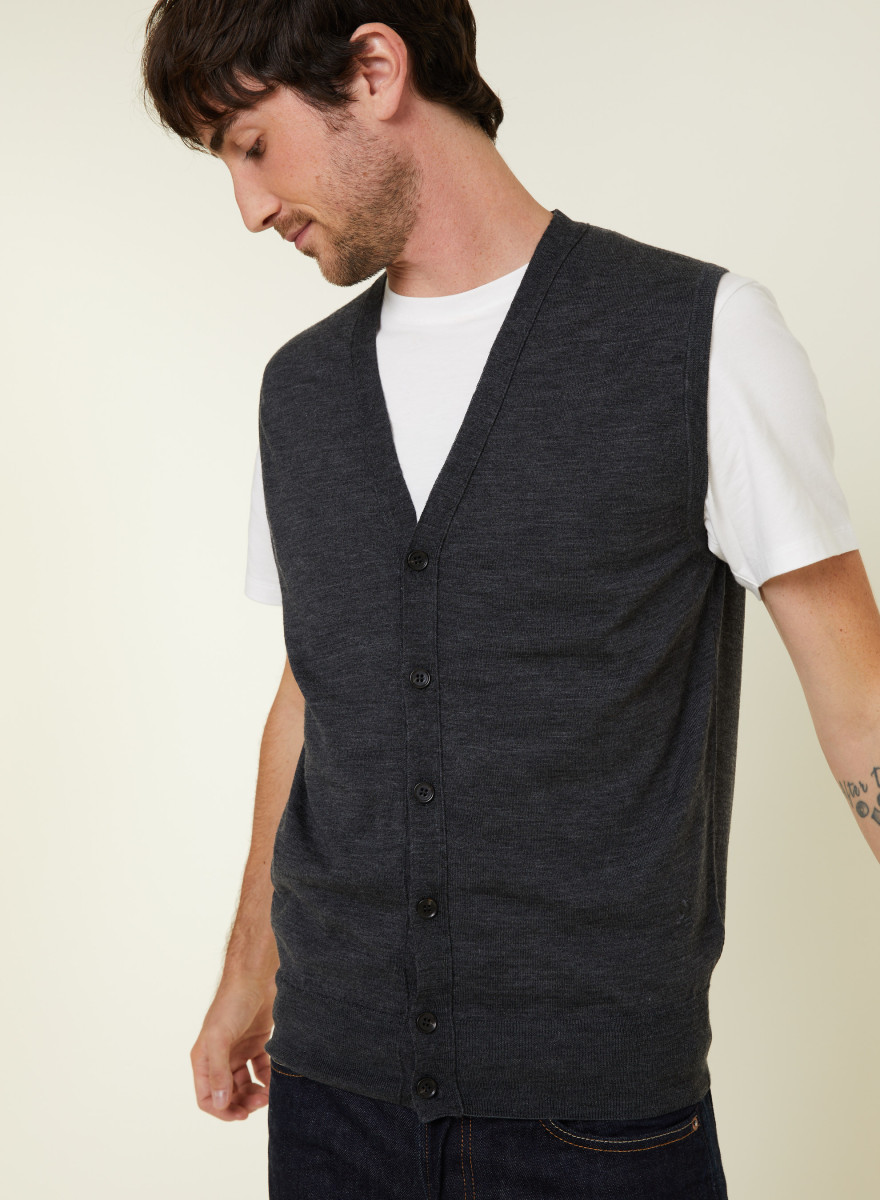 Sleeveless vest with logo in merino wool - Ernardo