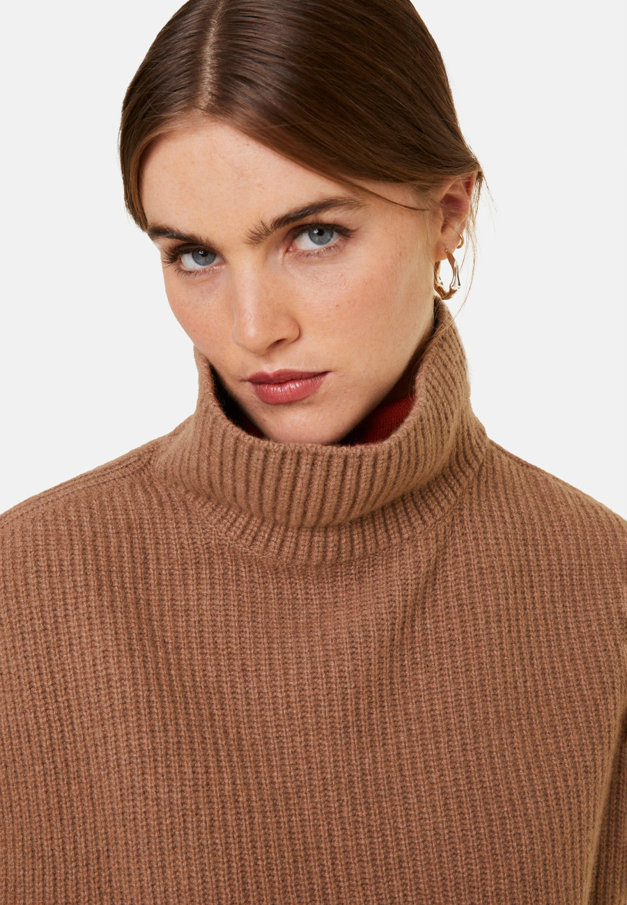 Suéter Cashmere Blend sem mangas e gola alta - Dalya