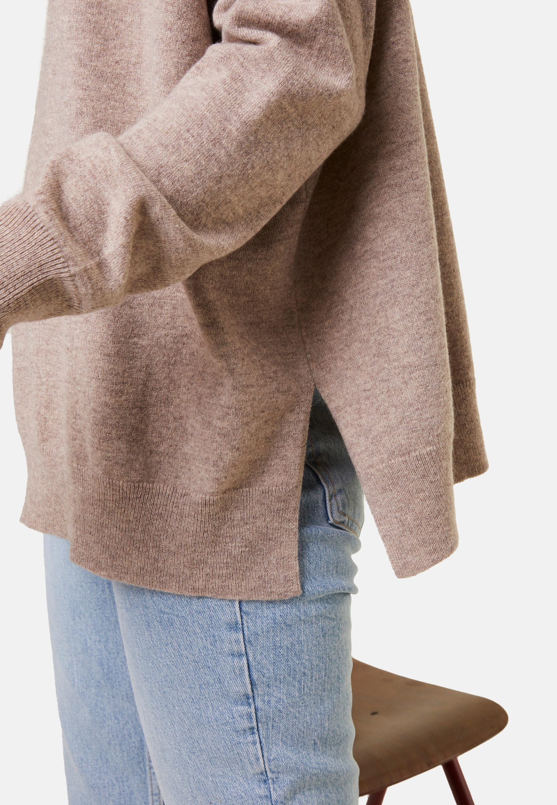 Loose sweater with V-neck slits in cashmere - Alienor