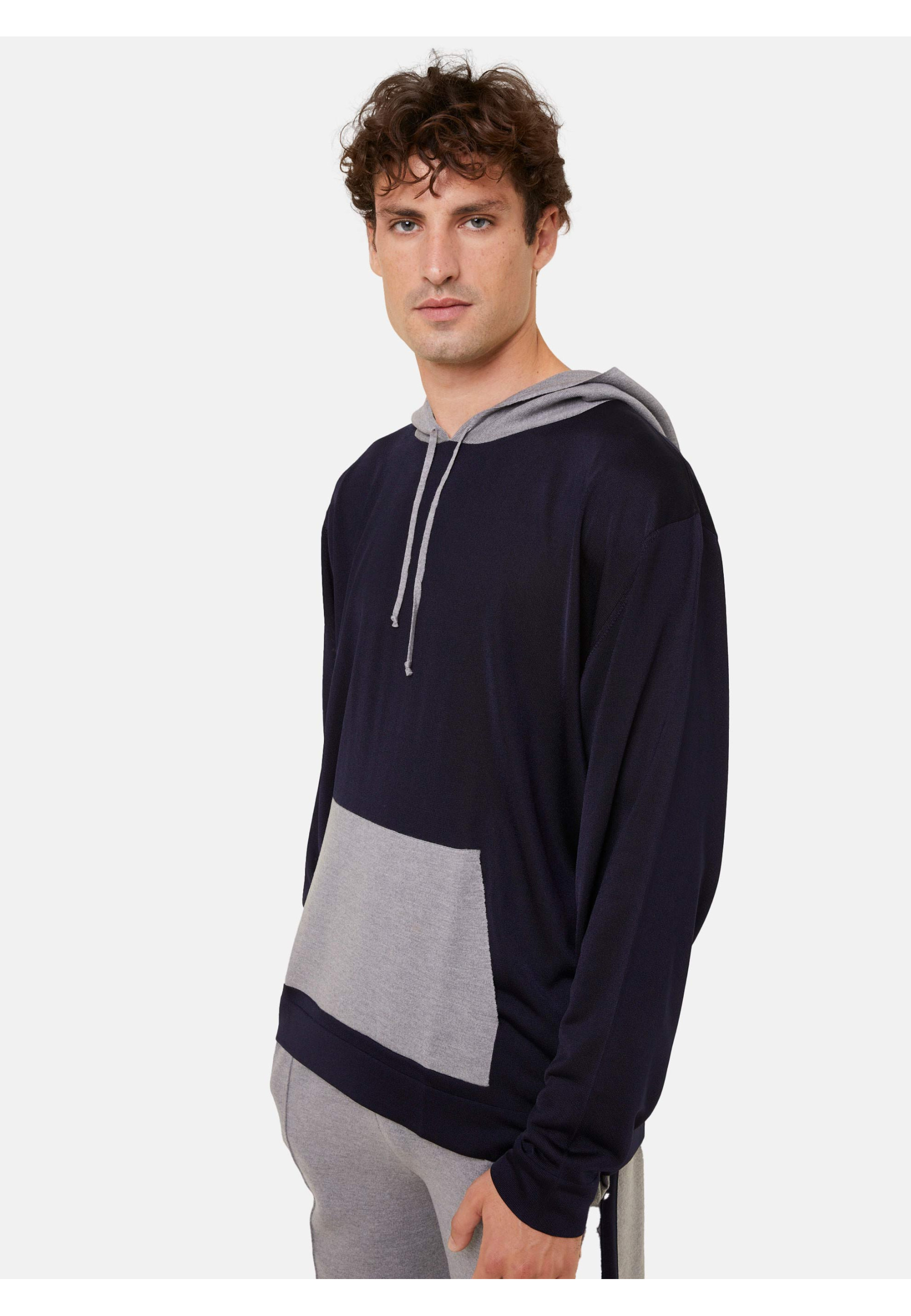 Hooded hoodie with pockets in wool and Fil lumière - Flavien