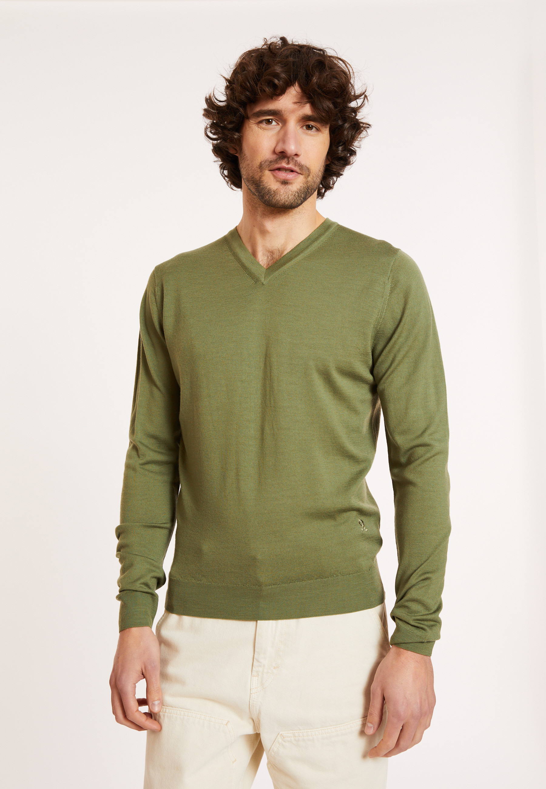 V-neck sweater with logo in merino wool - Elmo