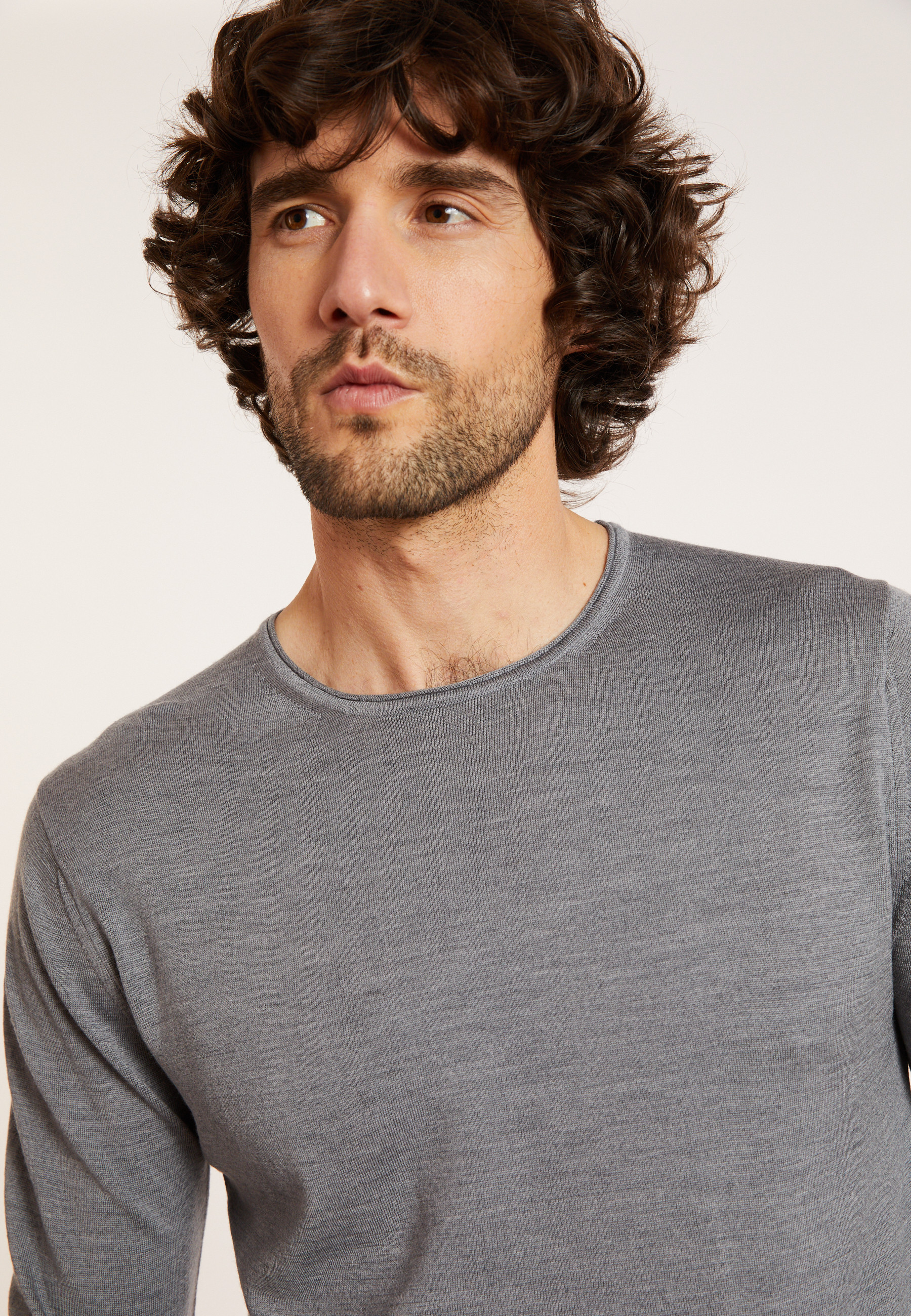 Pull en laine mérinos col à finition roulotée - Rythme