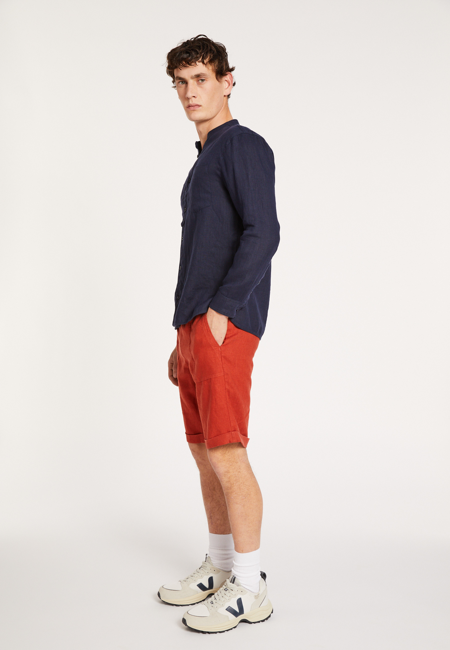 Linen shirt with tunisian collar - Dean