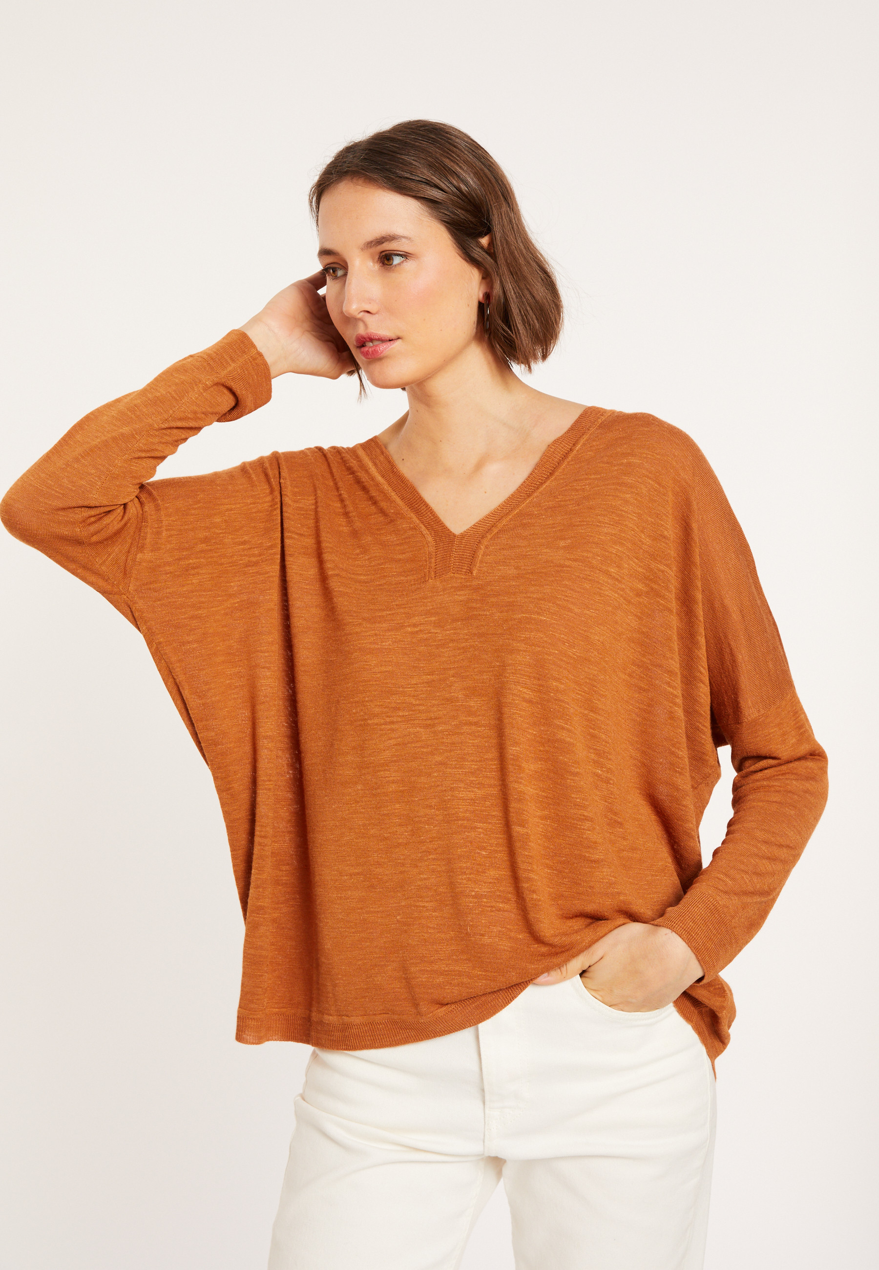 T-shirt oversize col v en lin flammé - Beja 8030 cannelle - 07 Marron