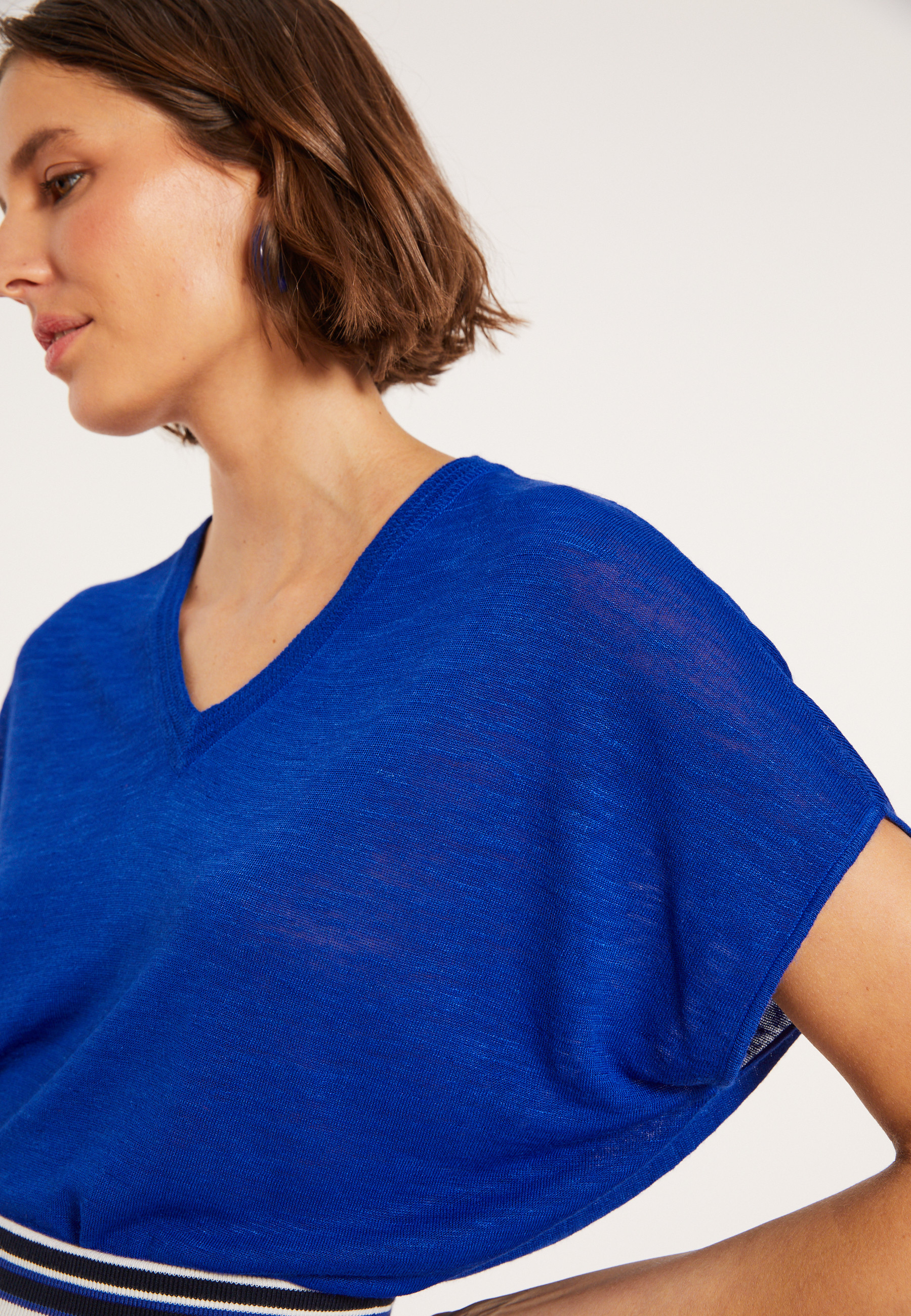 Flamed linen V-neck loose T-shirt - Marra