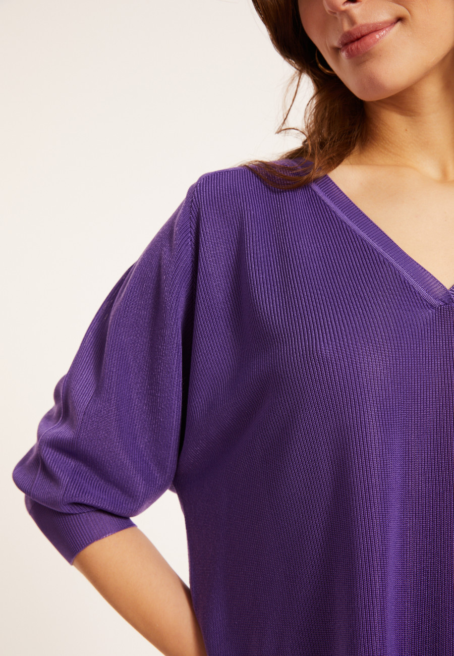 V-neck sweater in fil lumiere - Maja