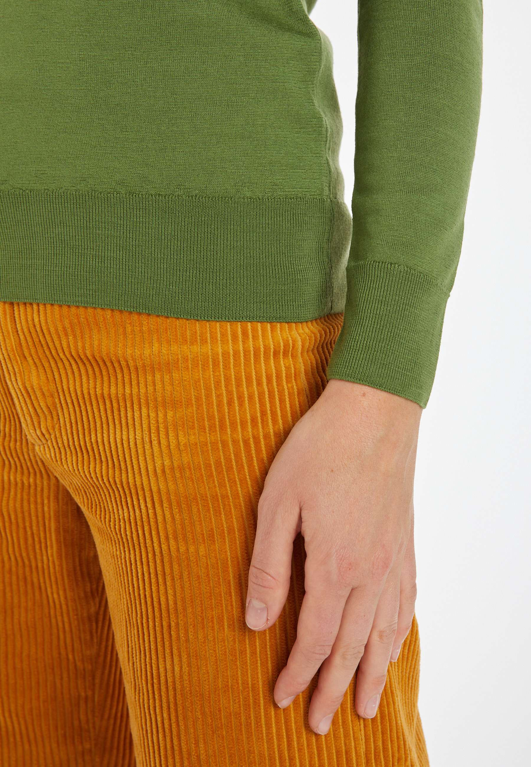 Pull col rond en laine mérinos - Asena 8252