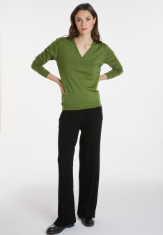 Pull col V en laine mérinos - Arya 8252
