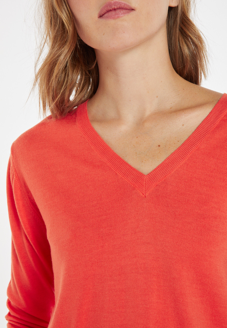 Merino wool V-neck sweater - Arya