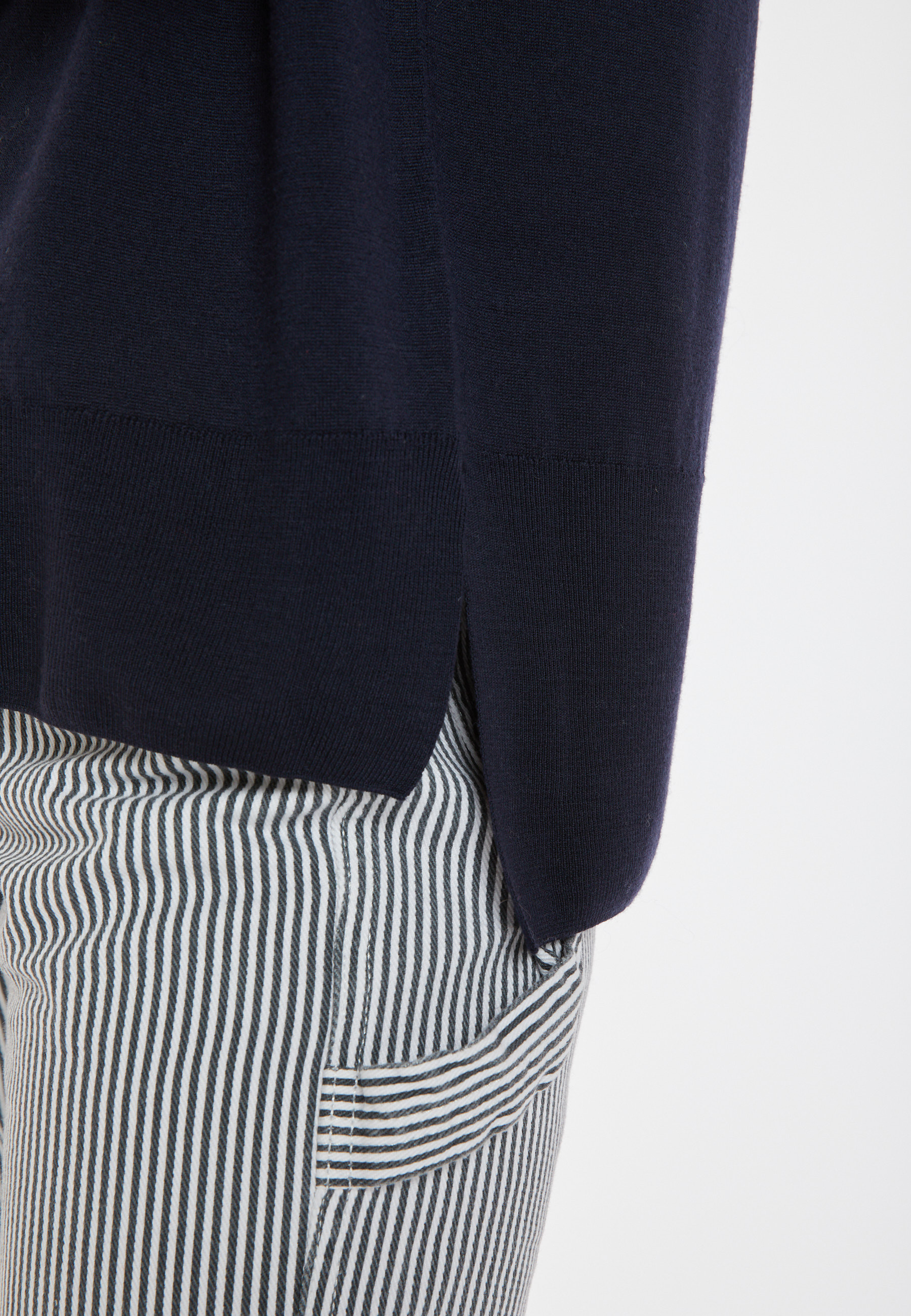 Slit turtleneck sweater in merino wool - Amy