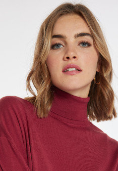 Slit turtleneck sweater in merino wool - Amy