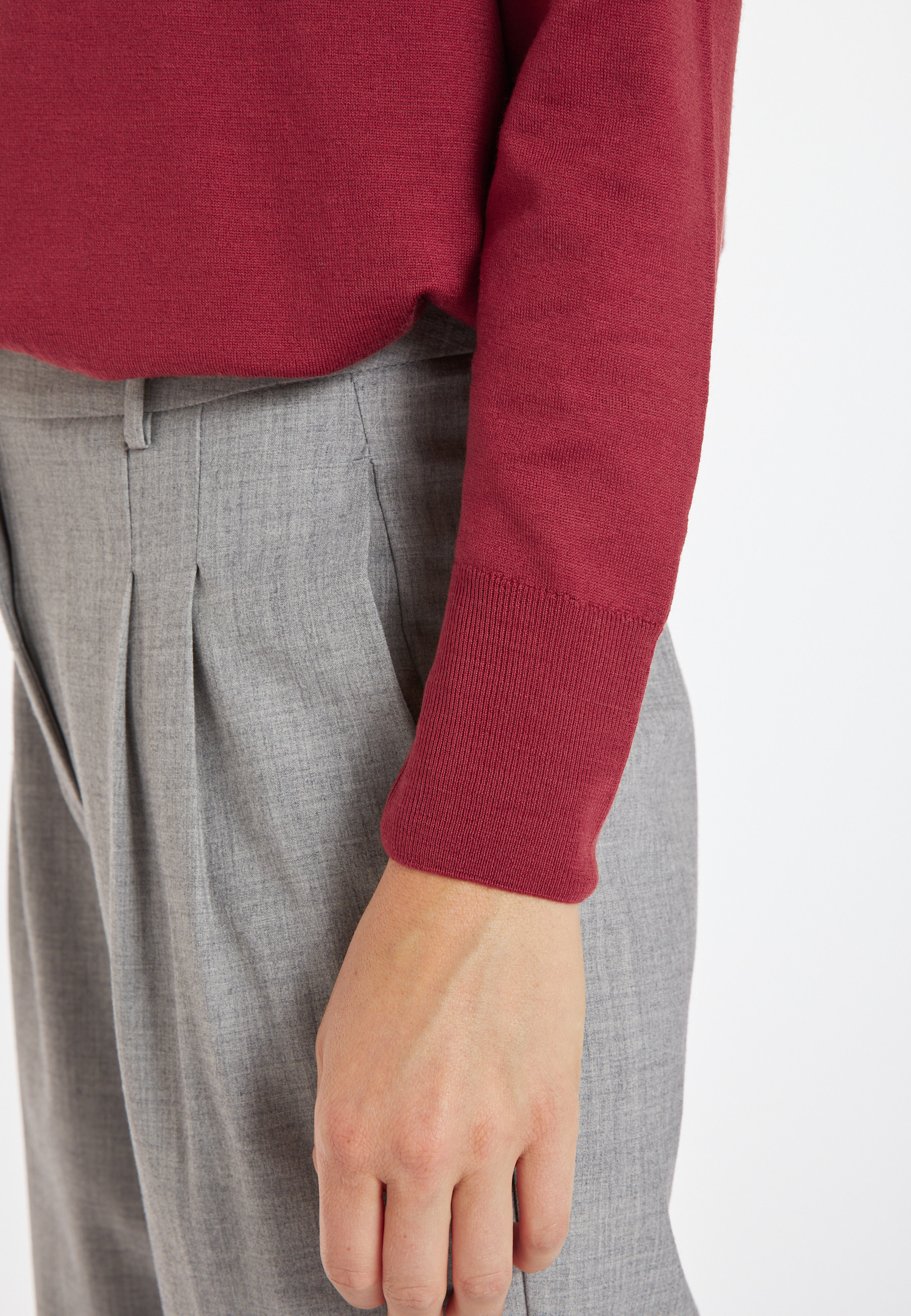 Slit turtleneck sweater in merino wool - Amy