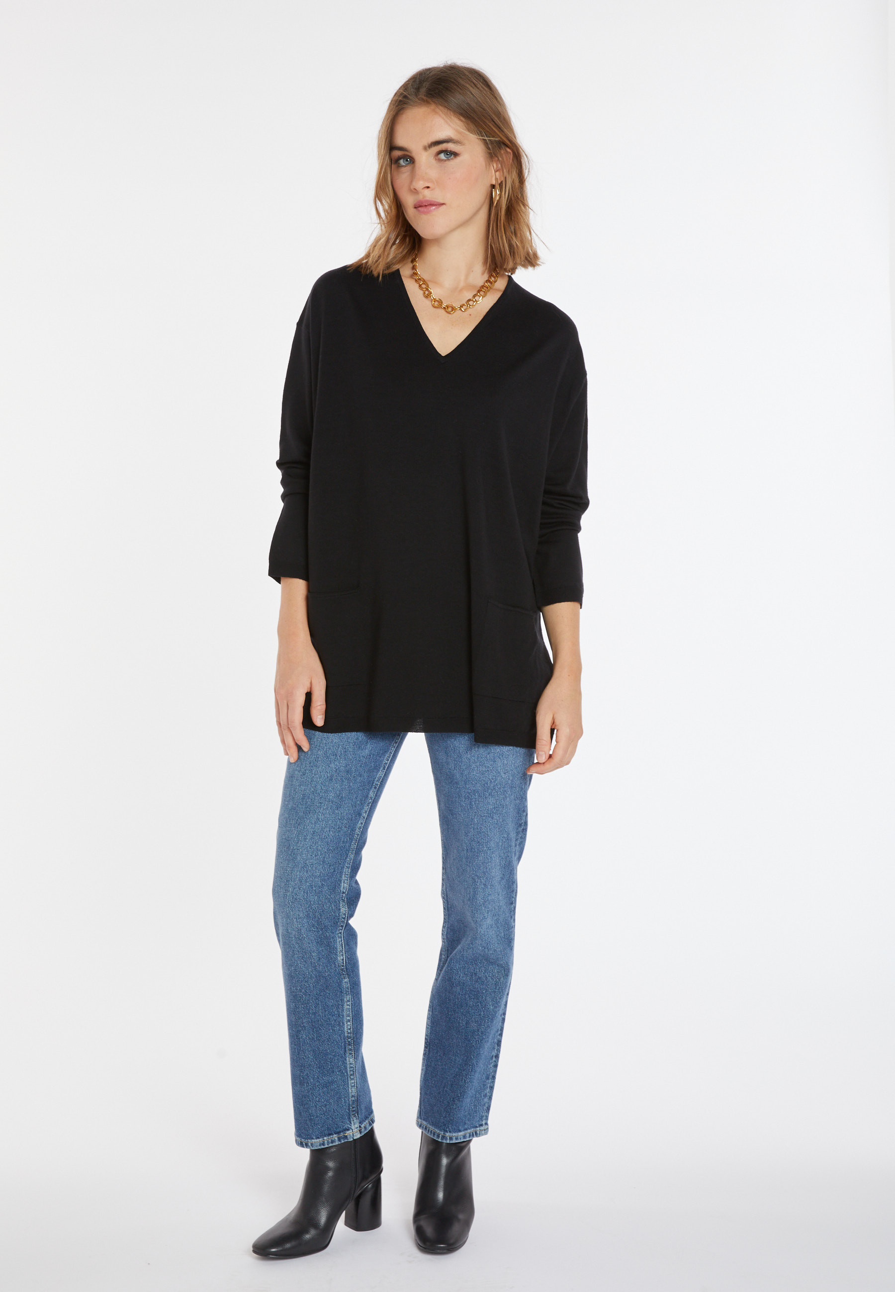Loose-fitting merino wool sweater with pockets - Albertine