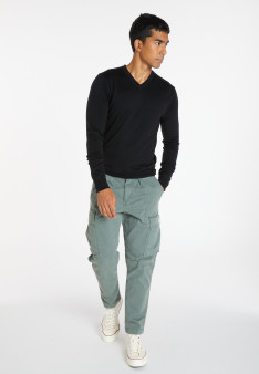 V-neck sweater with logo in merino wool - Elmo