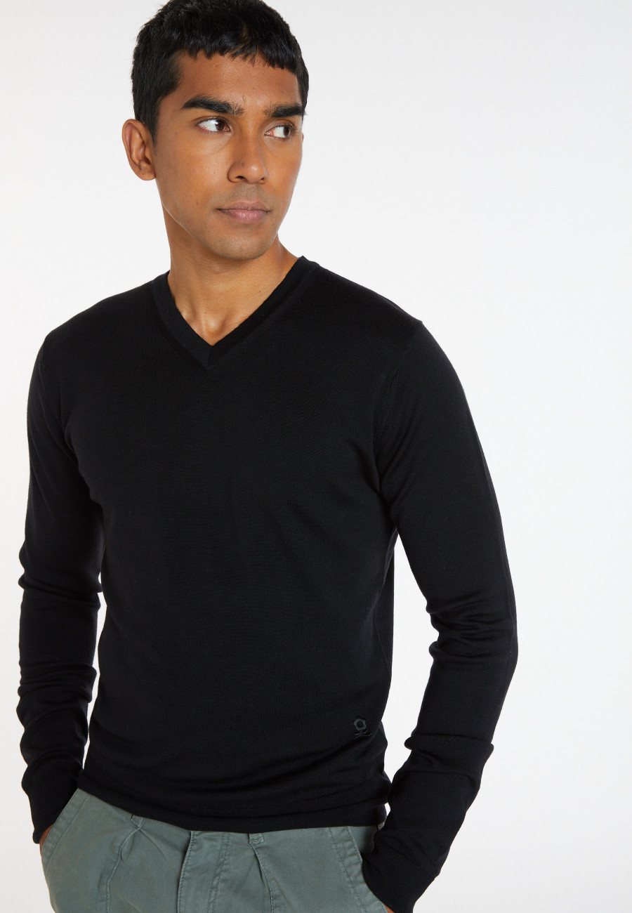 V-neck jumper in merino wool - Elmo