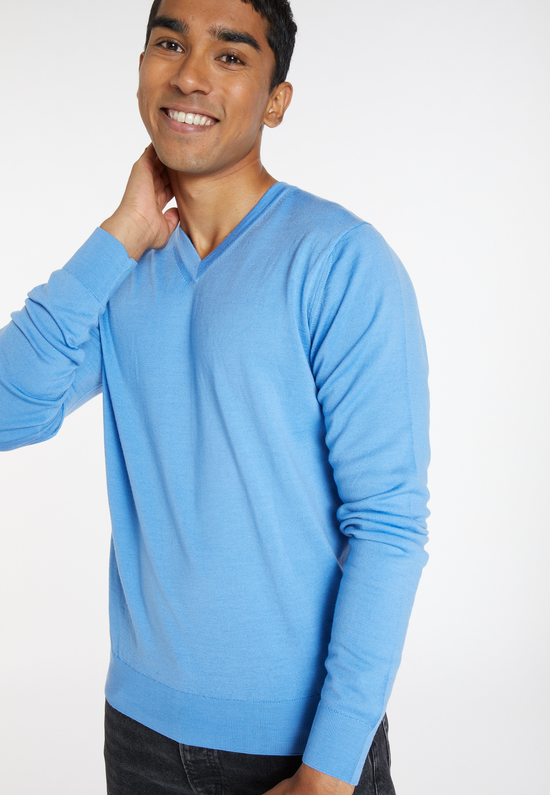 V-neck sweater with logo in merino wool - Elmo