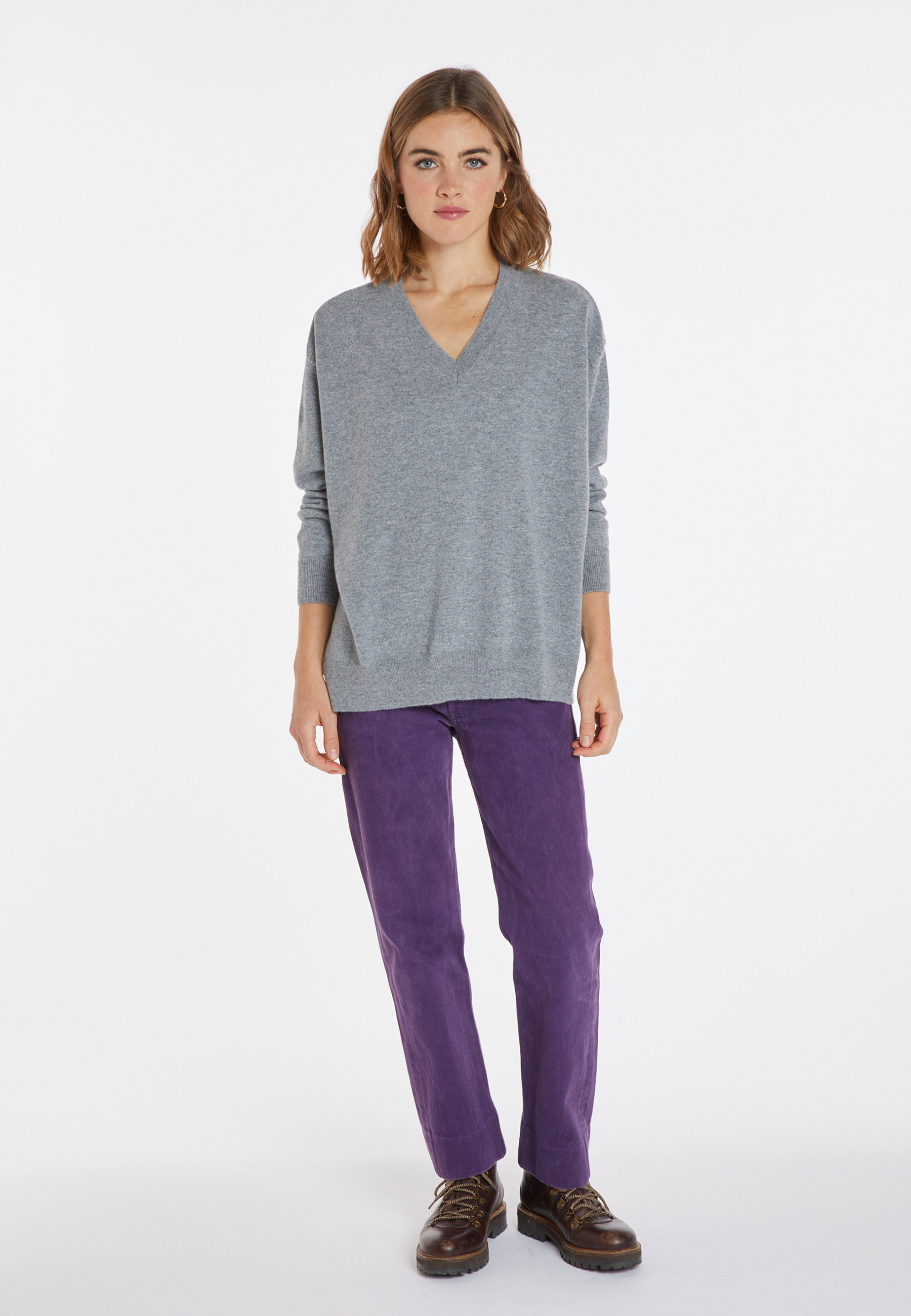 Loose sweater with V-neck slits in cashmere - Alienor