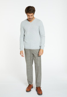 V collar cashmere sweater - Ferdinand