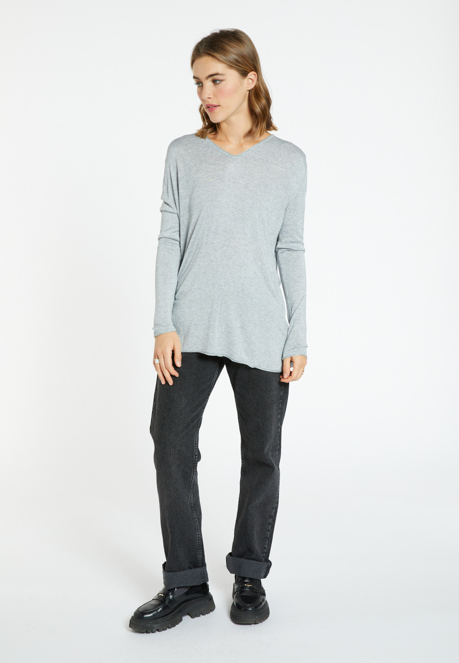 Pull col V en Bambou Cachemire - Barbara 7040 marine - 05 Bleu marine