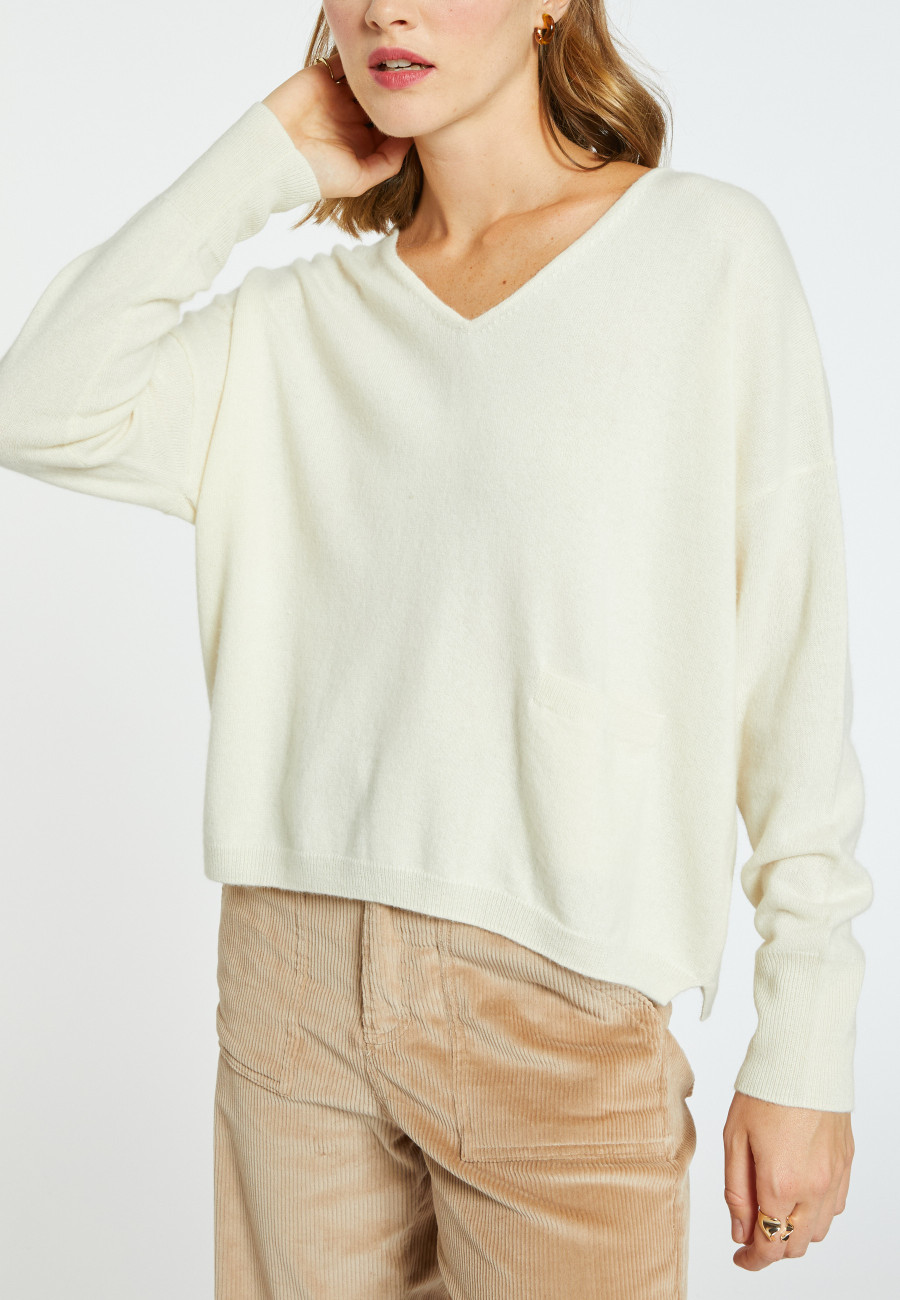 Suéter curto de cashmere com decote em V e bolsos - Balba