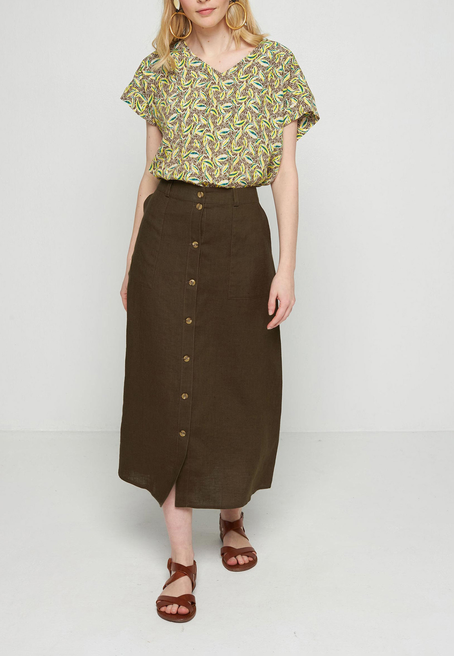 Long linen skirt with buttons - Tourya