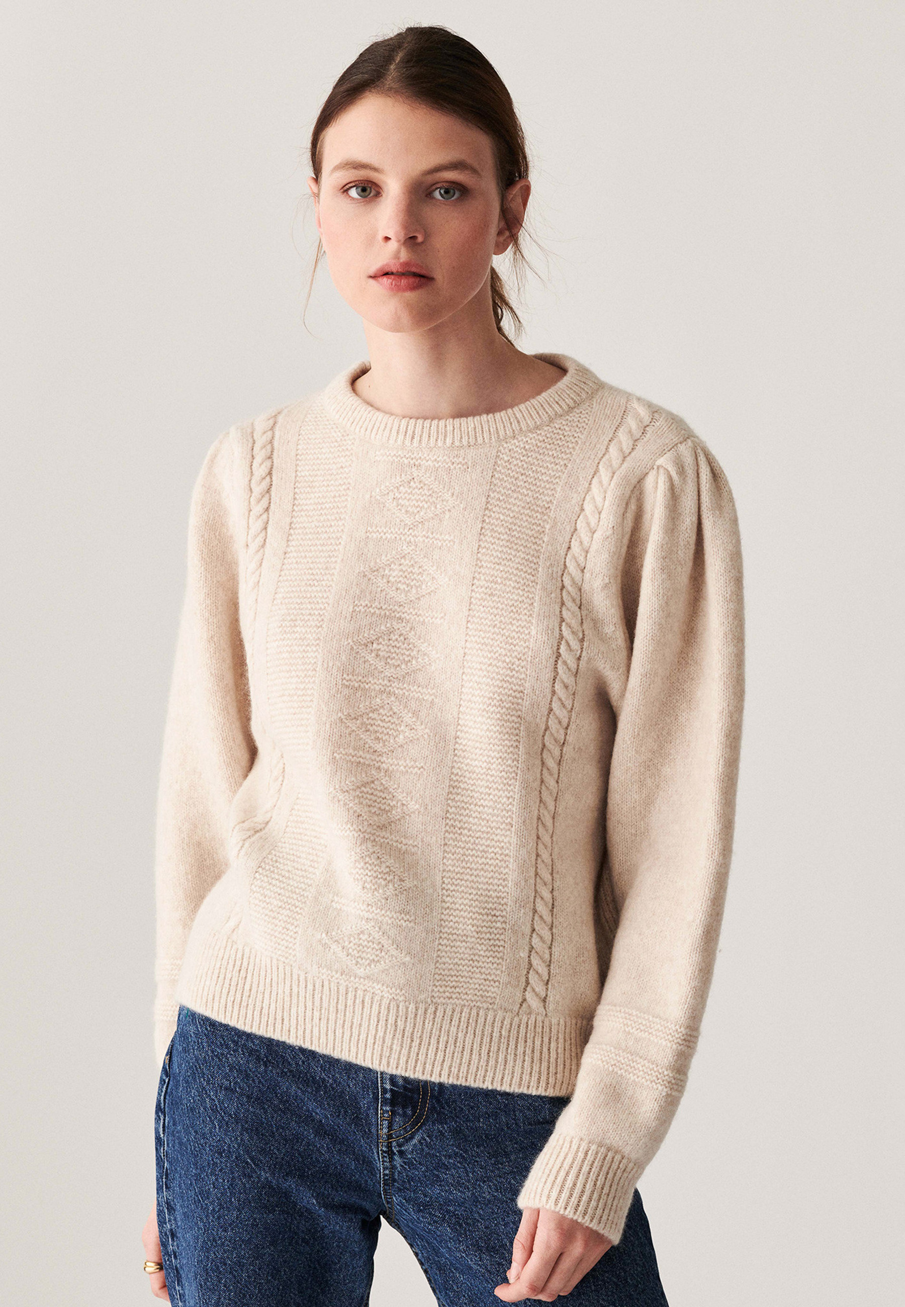 Pull manches raglan en laine cocon et maille torsadée - Carlotta