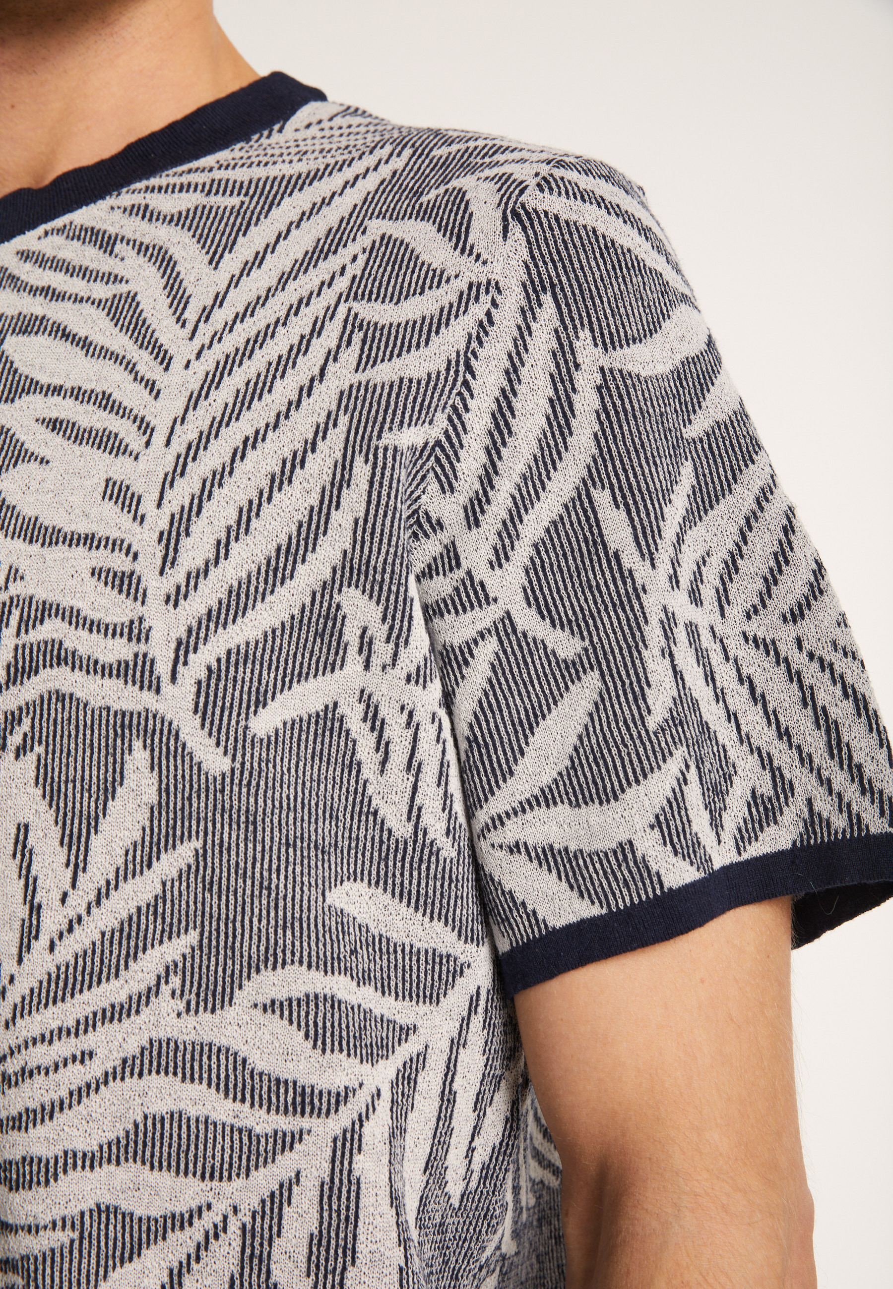 T-shirt col rond à motifs - Isham