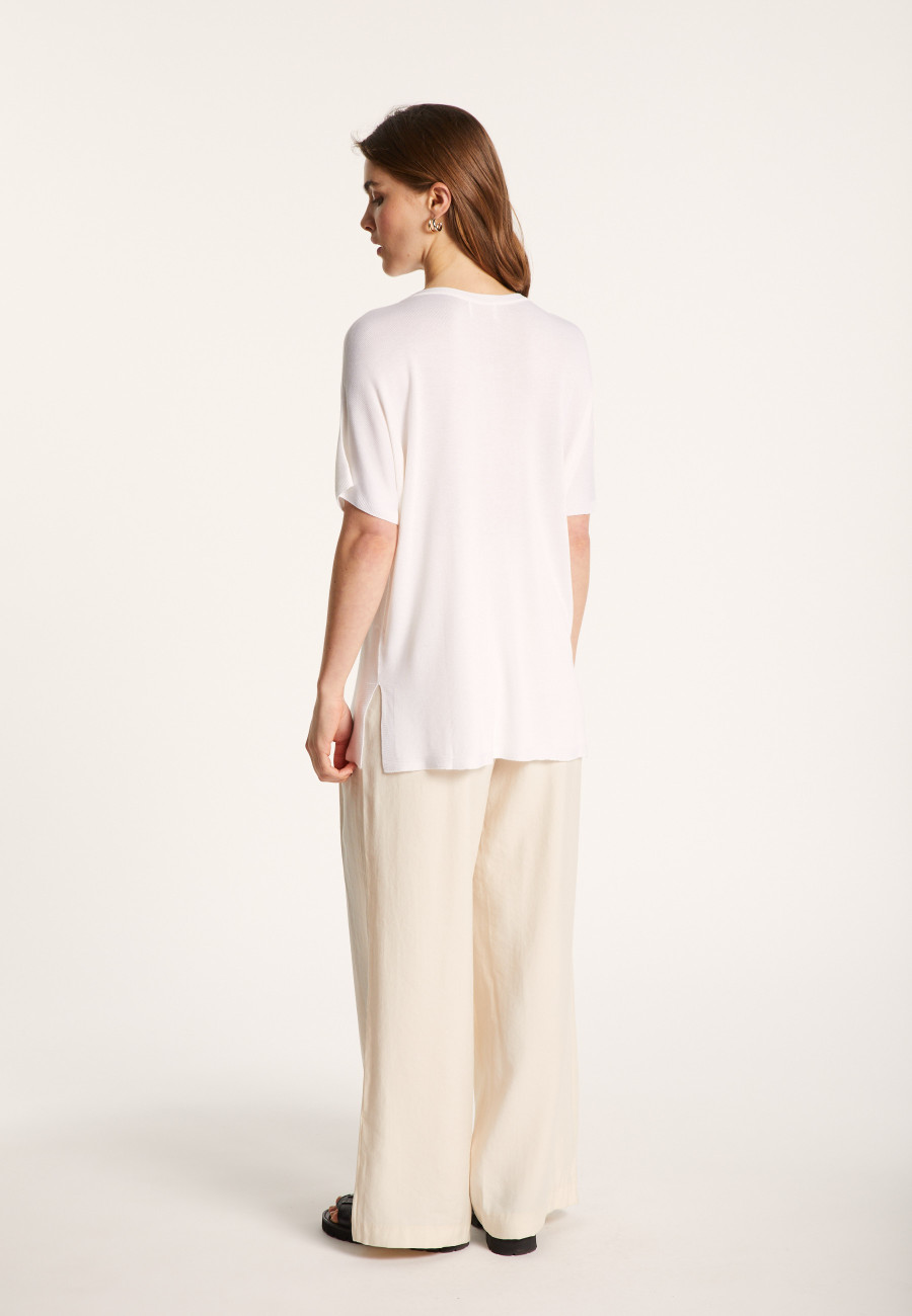 Loose-fitting T-shirt with slits - Nova