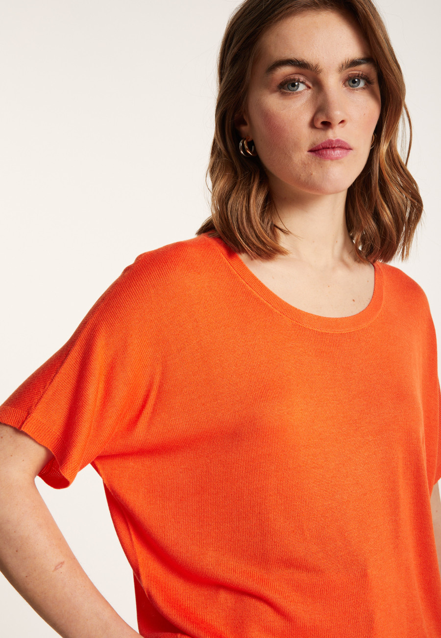 Loose-fitting T-shirt with slits - Nova