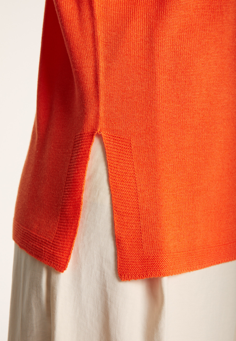 Loose-fitting T-shirt with slits - Nova