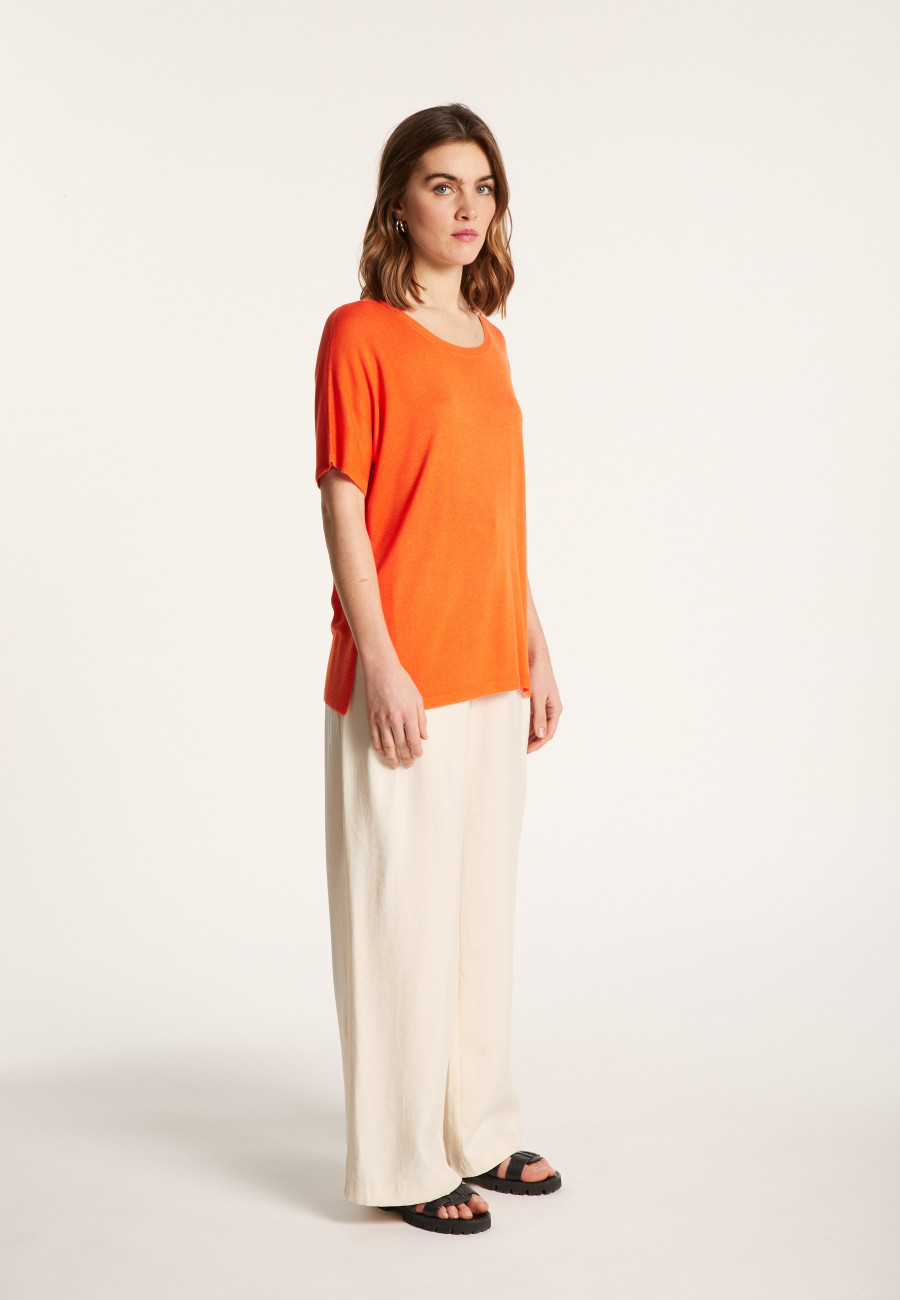Loose-fitting T-shirt with slits - Nova