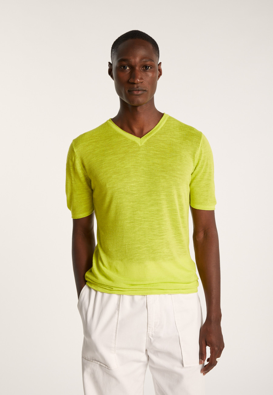 Camiseta de linho com decote em V - Reuben