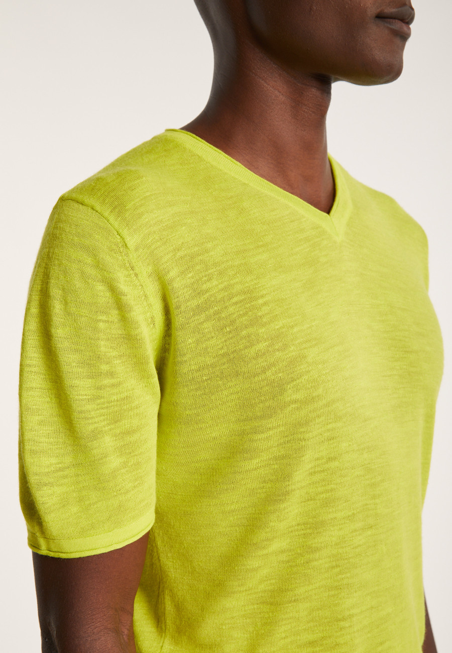 V-neck T-shirt in flamed linen - Reuben