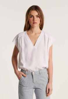 Linen V-neck T-shirt - Dala