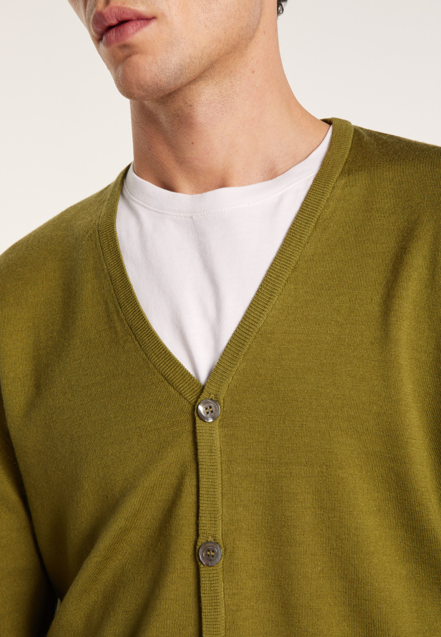 Colete de lã merino com botões - Brad