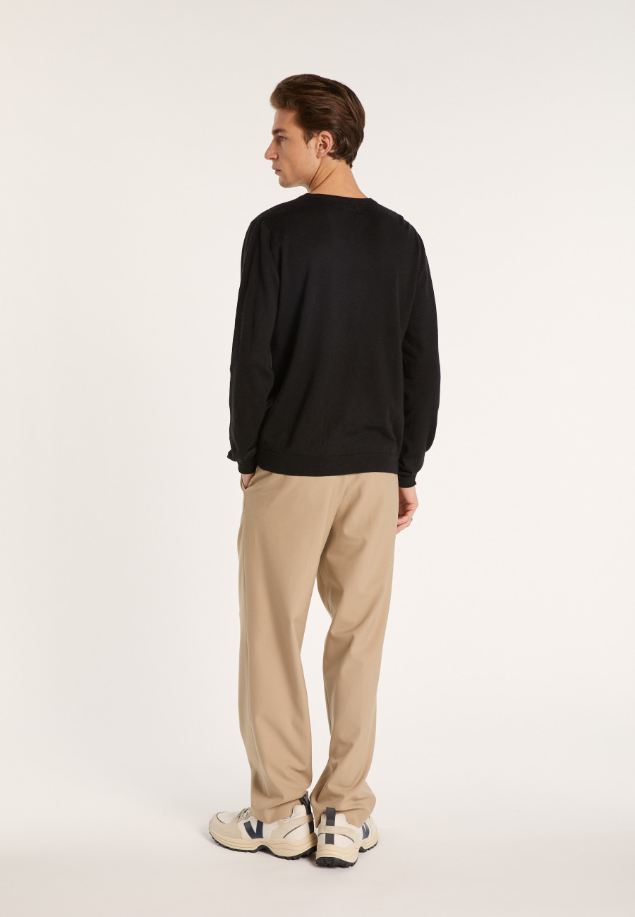 V-neck sweater in cashmere and linen - Banderas