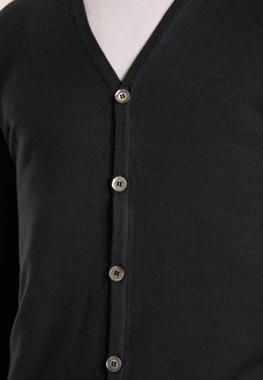 Colete de lã merino com botões - Brad