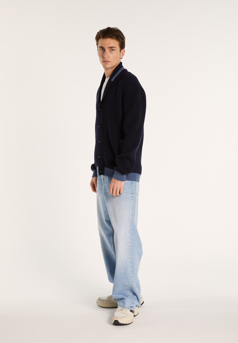 Cardigan de lã bicolor com botões - Loveo