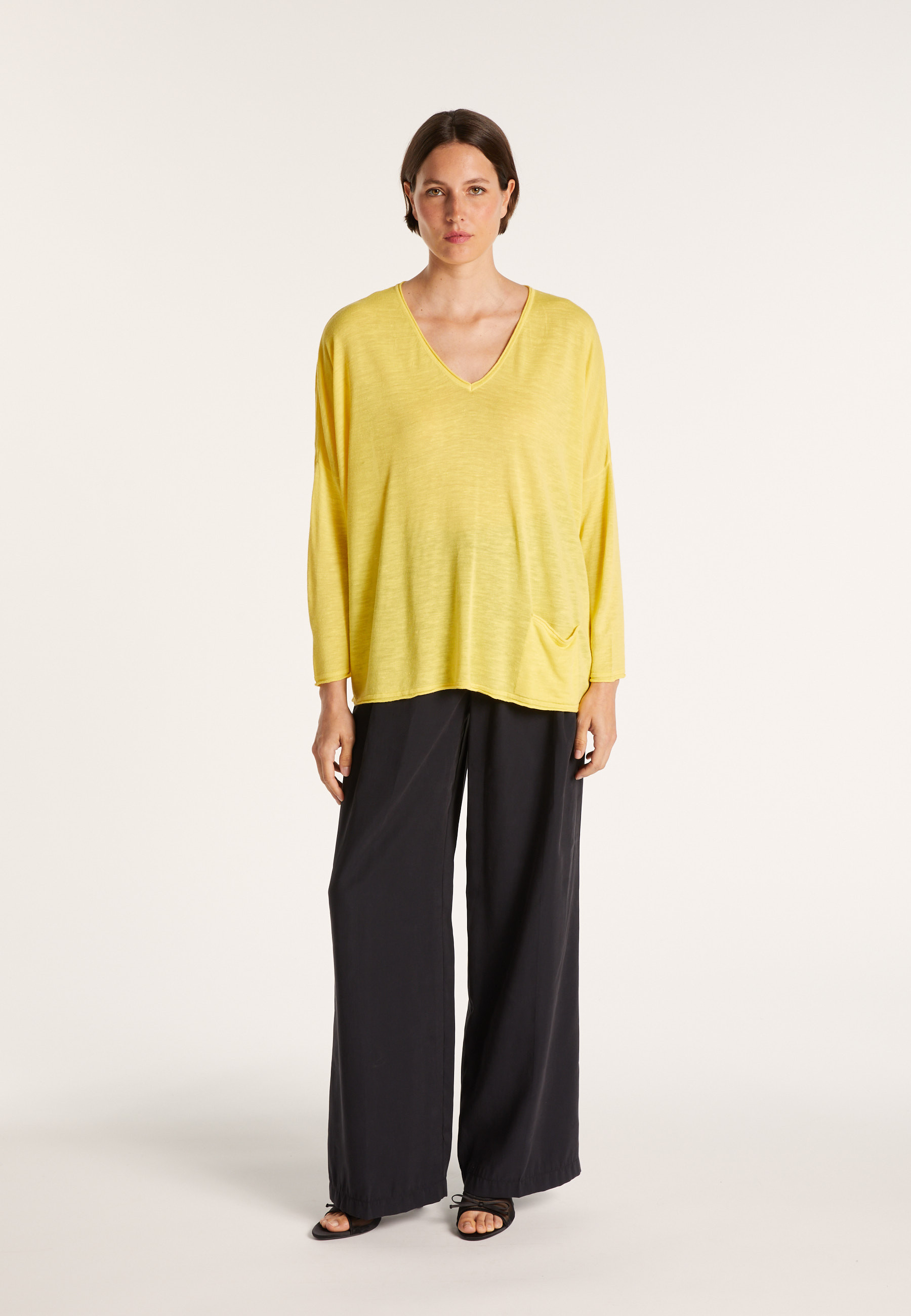 T-shirt ample col V - Malou 6461 acacia - 08 jaune