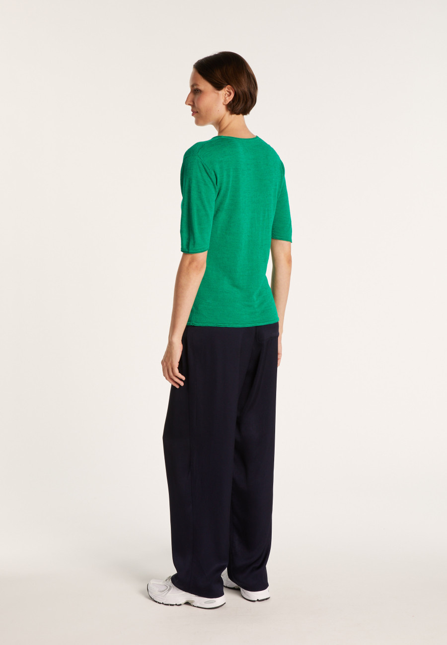 Camiseta gola redonda em linho flamejado com mangas cotovelo - Mady