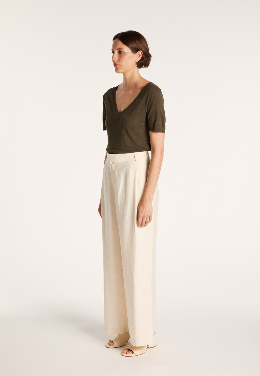 Camiseta de linho com decote em V - Bountie