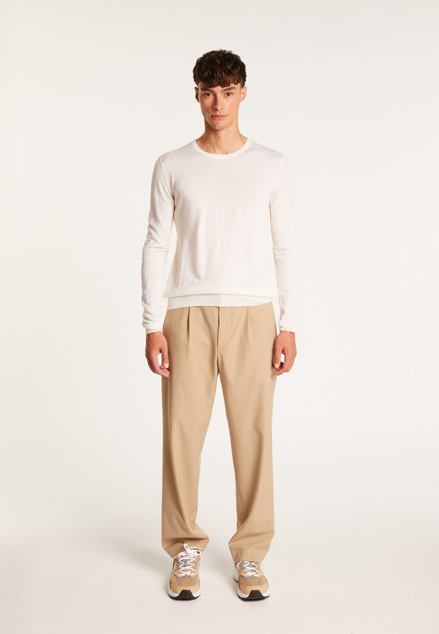 V-neck jumper in merino wool - Eddie