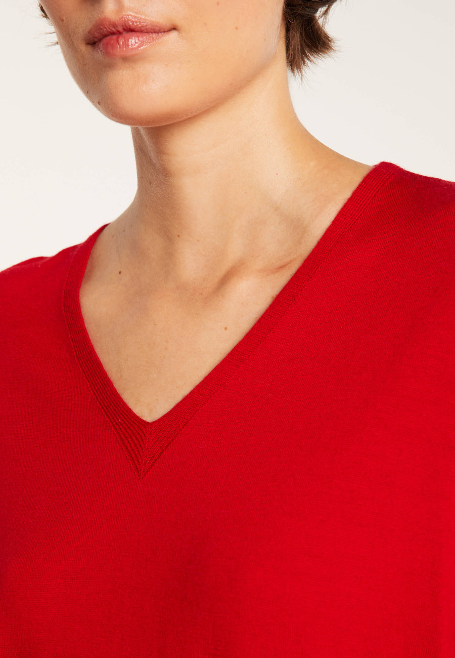 V-neck pullover made of wool Cité 