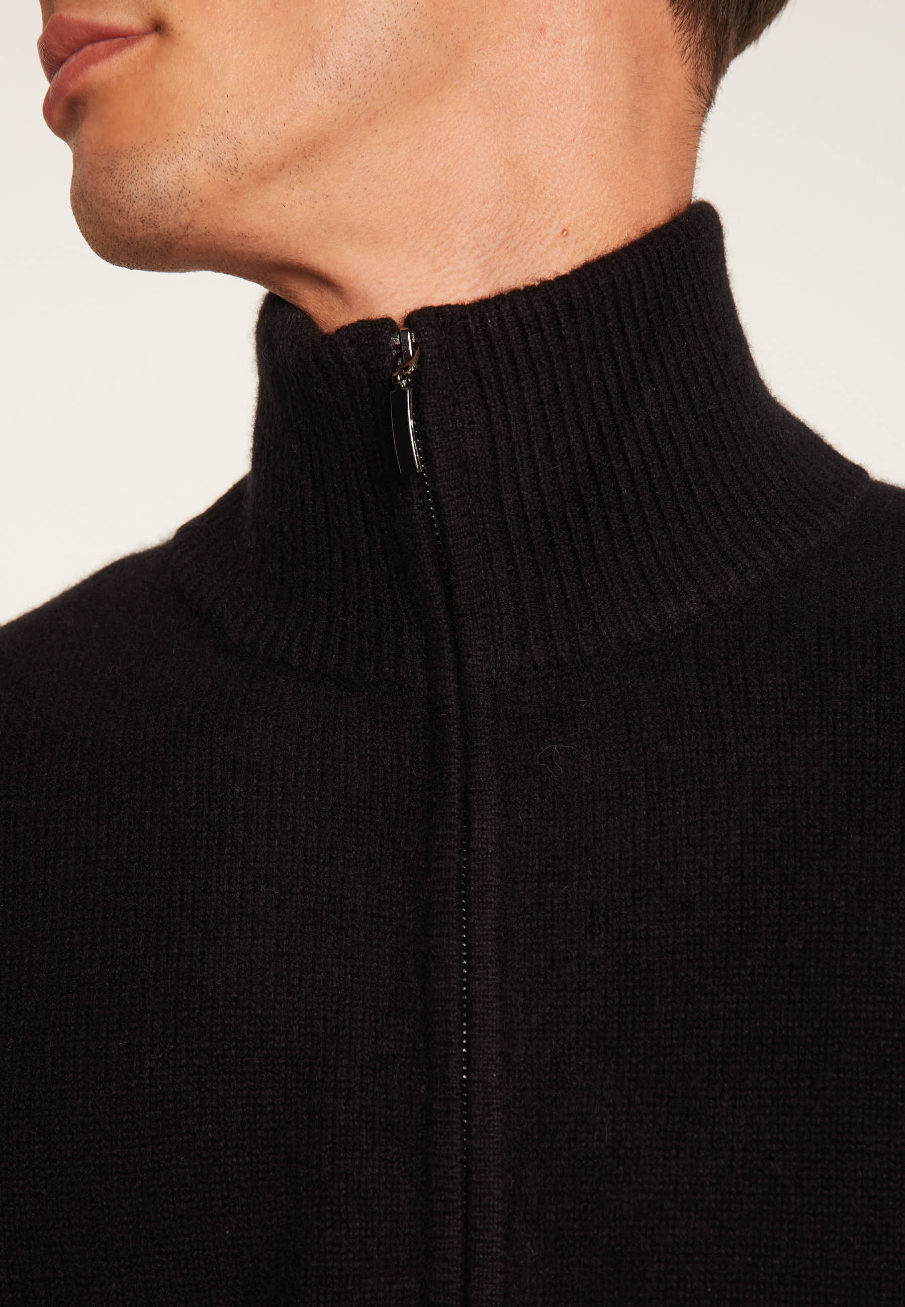 Gilet zippé en cachemire 4 fils - Balthazar 6610 noir - 01 Noir