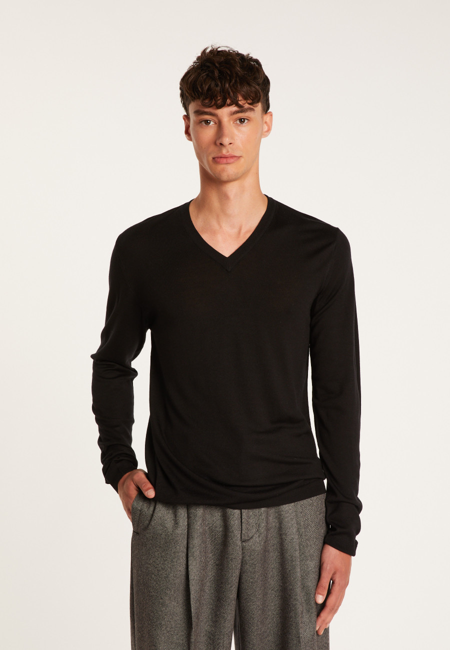 Suéter de lã merino com decote em V - Elmo