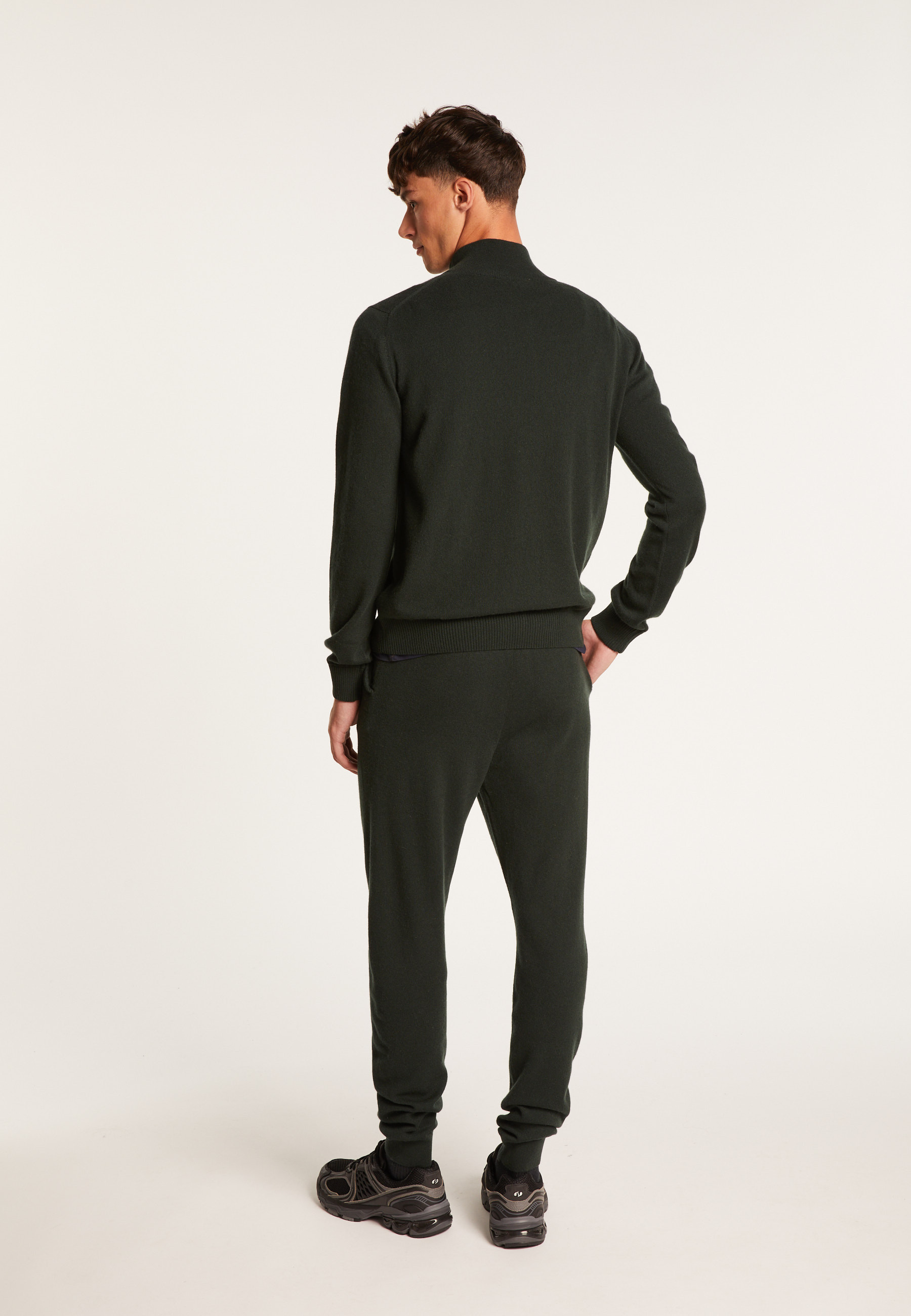 Buttoned cashmere cardigan with pockets - Erwan