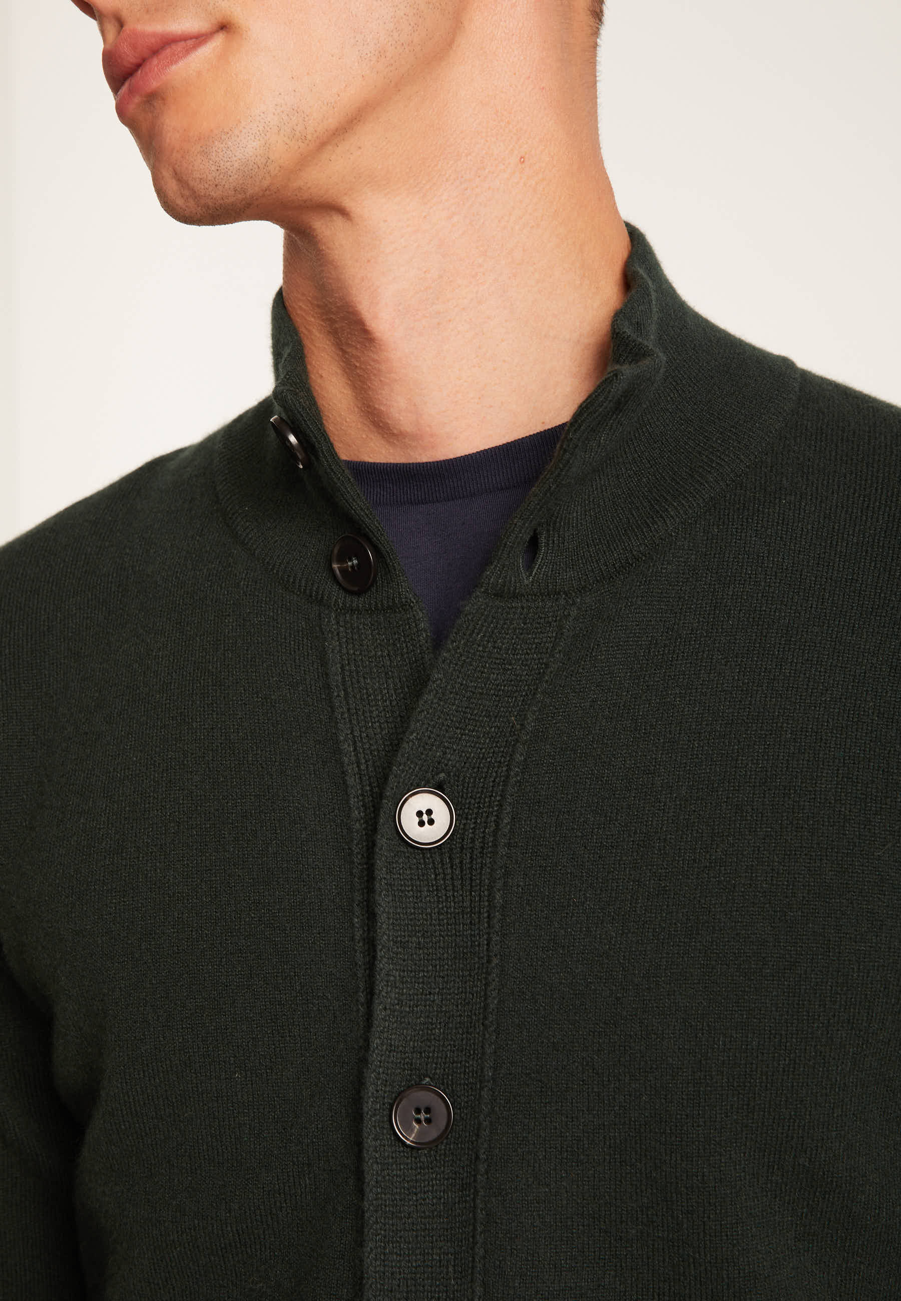 Buttoned cashmere cardigan with pockets - Erwan