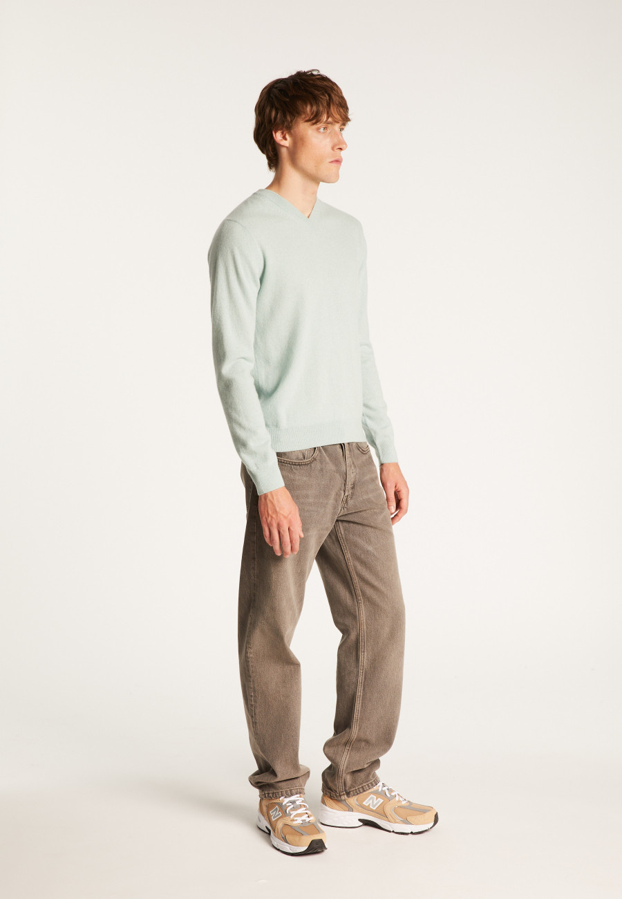 Cashmere V-Neck Sweater - Evann