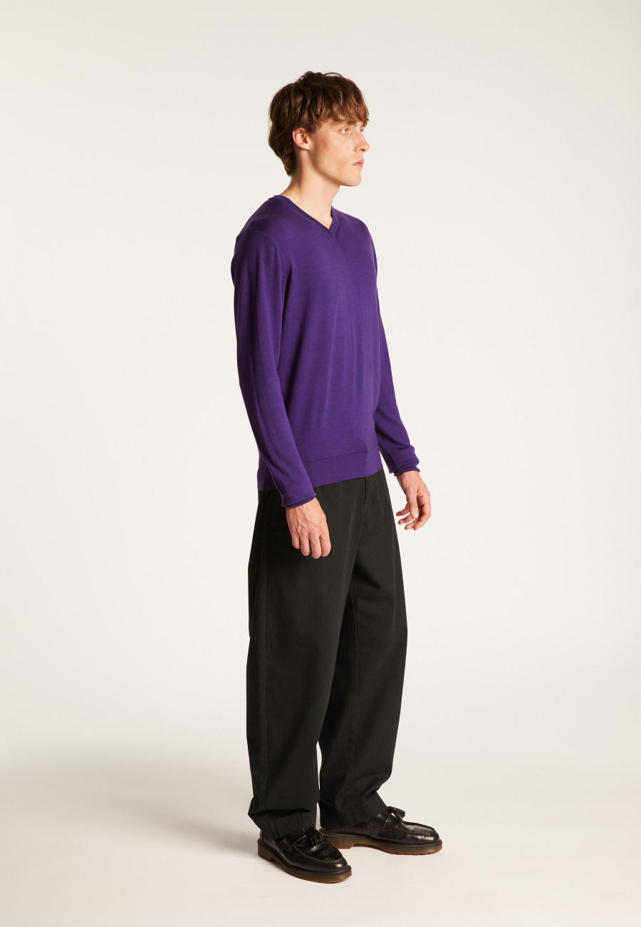 Merino Wool V-Neck Sweater - Elmo